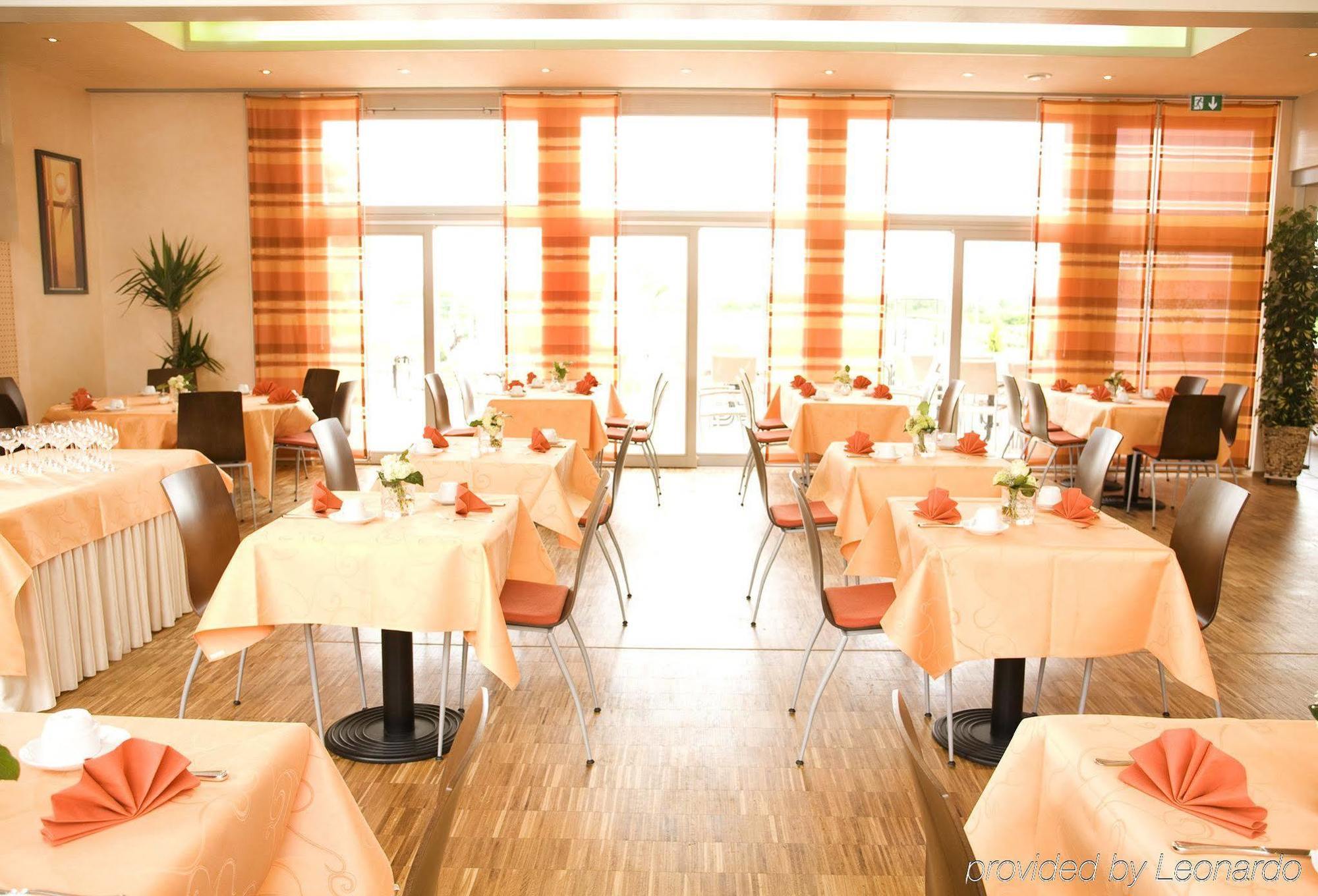 Aramis Tagungs- Und Sporthotel Gäufelden Restaurante foto